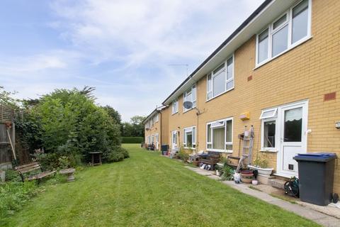 2 bedroom ground floor flat for sale, Glebe Way, Whitstable, CT5