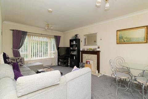 2 bedroom ground floor flat for sale, Glebe Way, Whitstable, CT5