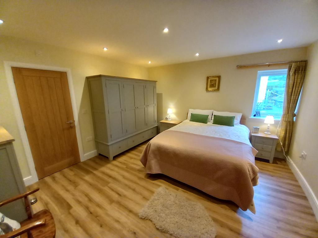 Annexe   bedroom