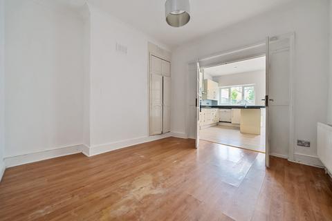141 Killearn Road, London, SE6 1BS