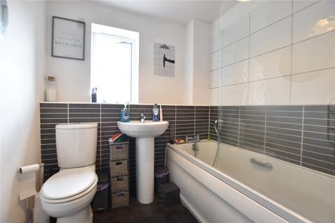 31 The Fairways, Royton, Oldham, OL2 6GD