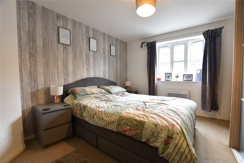 31 The Fairways, Royton, Oldham, OL2 6GD