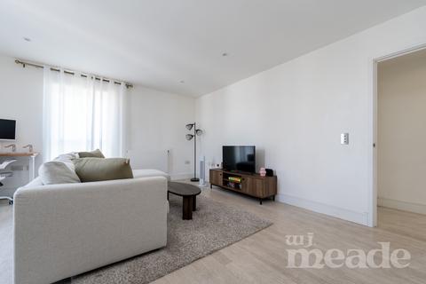 2 bedroom flat for sale, Citius Court, Highams Park, E4