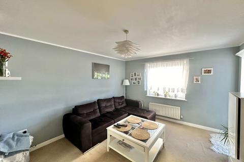 2 bedroom flat for sale, McKay Avenue, Torquay, TQ1 4FD