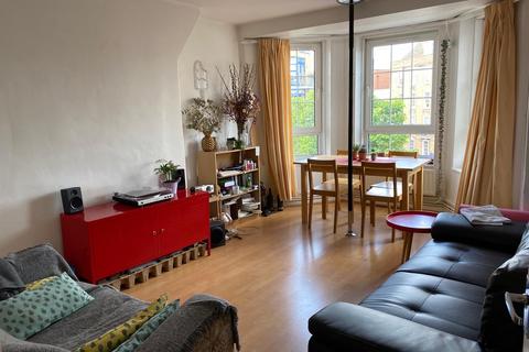 3 bedroom flat to rent, London, E2