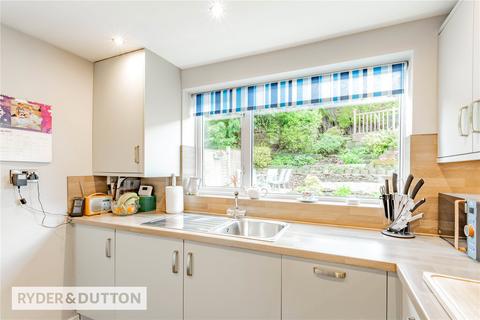 19 Bidston Close, Shaw, Oldham, OL2 8JS