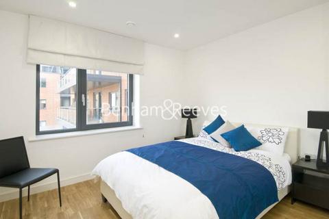 2 bedroom apartment to rent, Chartfield Avenue, Putney SW15
