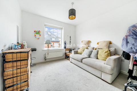 2 bedroom flat for sale, Mackintosh Street, Bromley