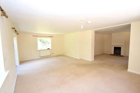 3 bedroom house to rent, Watlington Road, Shirburn