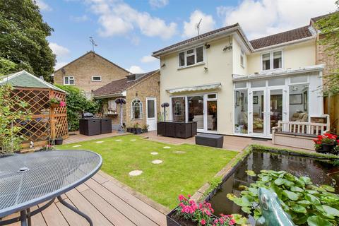 4 bedroom semi-detached house for sale, Rowhedge, Brentwood, Essex