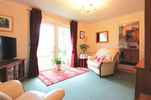 1 bedroom flat for sale, Walcheren Close, Deal, CT14