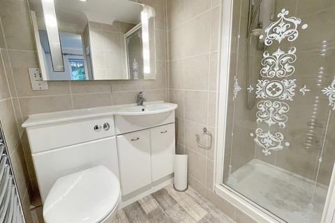 Flat 3, Capella Court, 6 Exeter Park Road, Bournemouth, BH2 5BD