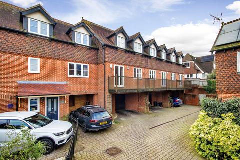 3 bedroom townhouse for sale, London Road, Westerham, Kent, TN16