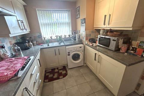 2 bedroom detached bungalow for sale, Laurel Avenue, Oldham OL9