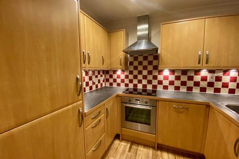 3 bedroom flat to rent, St Matthews Gardens, Cambridge,