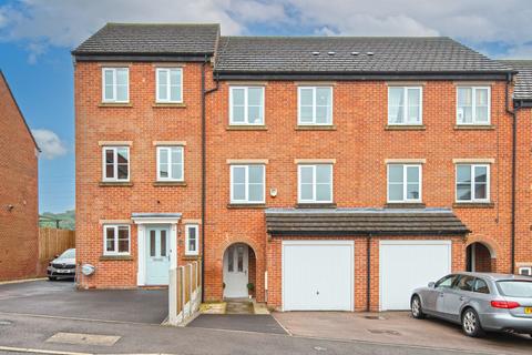 4 bedroom property for sale, Northcote Way, Chesterfield S44