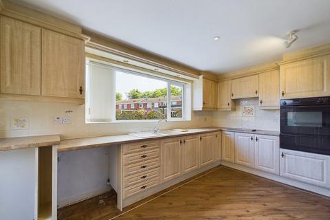 2 bedroom semi-detached house for sale, 5 Kirkham Road, Whitby
