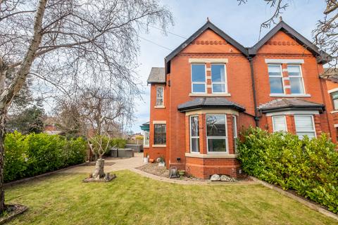 5 bedroom semi-detached house for sale, Preston Road, Lytham, FY8