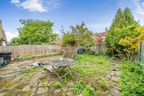 3 bedroom terraced house for sale, Honley Road, Catford