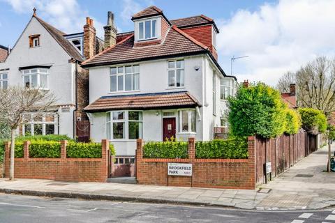 6 bedroom terraced house to rent, Brookfield Park, Dartmouth Park, NW5