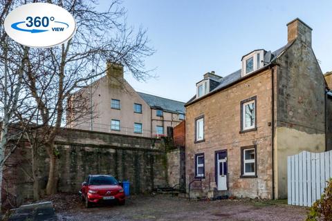 1 bedroom flat to rent, Bridge Street, Nairn, IV12 4EJ