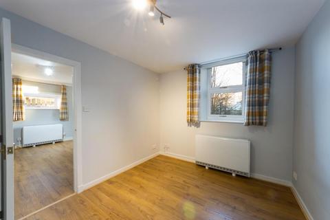 1 bedroom flat to rent, Bridge Street, Nairn, IV12 4EJ