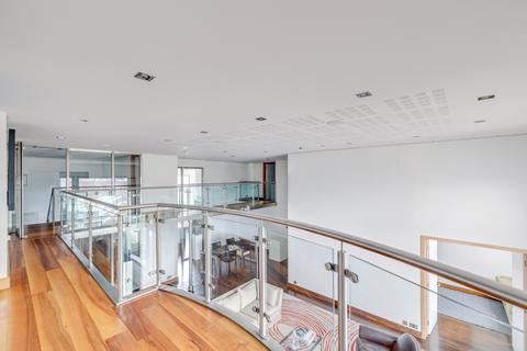 4 bedroom flat for sale, The Piper Building, Peterborough Road, London