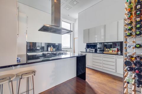 4 bedroom flat for sale, The Piper Building, Peterborough Road, London