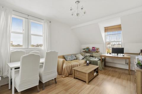 1 bedroom flat for sale, Morris House, Salisbury Street, London