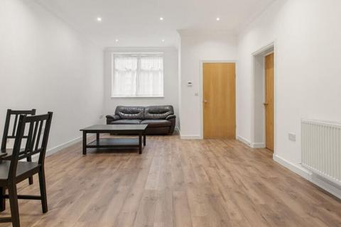 2 bedroom flat to rent, Canfield Place, South Hampstead, London