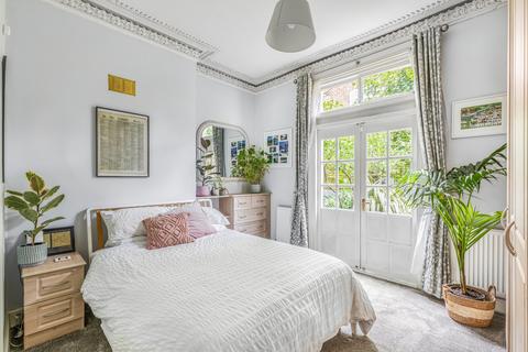 3 bedroom apartment for sale, Rhodesia Road, London, SW9