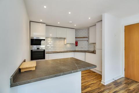 8/9 Constitution Street, Edinburgh, EH6 7BT