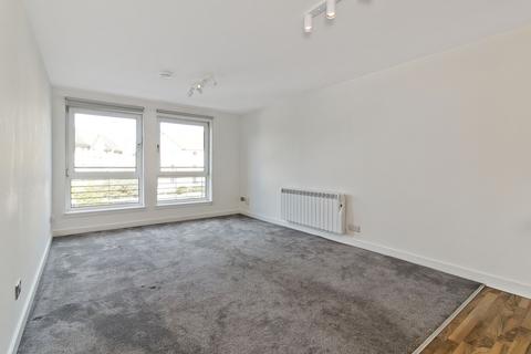 8/9 Constitution Street, Edinburgh, EH6 7BT