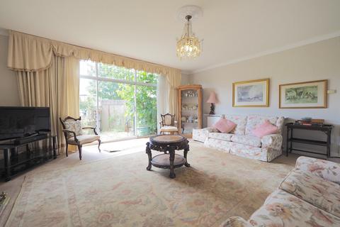 2 bedroom apartment for sale, 18 Langcliffe Avenue, Harrogate, North Yorkshire