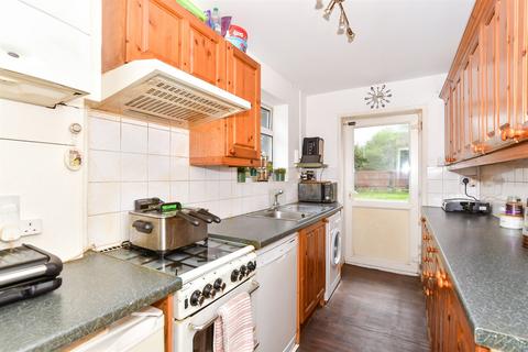 4 bedroom semi-detached house for sale, Hillbrow Road, Ashford, Kent