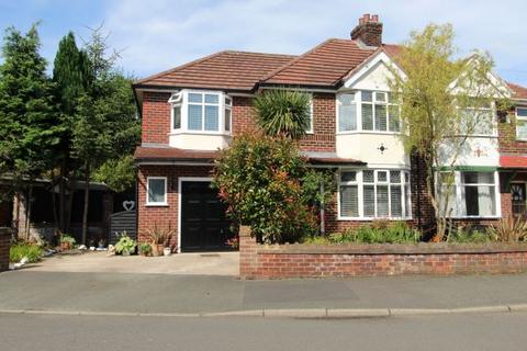 4 bedroom semi-detached house for sale, Shadewood Crescent, Grappenhall