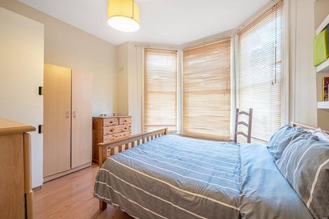 2 bedroom flat to rent, Fordwych Road, West Hampstead, London, NW2