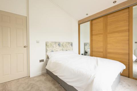 undefined, Southampton, Hampshire, SO31