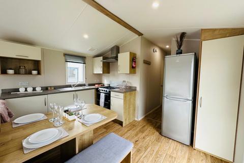 2 bedroom static caravan for sale, Hedley Wood Holiday Park