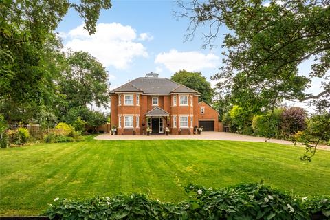 7 bedroom detached house for sale, Bedford Road, Pavenham, Bedfordshire, MK43