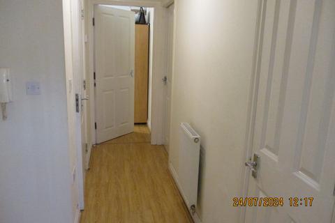 2 bedroom apartment to rent, Verdant Lane, Eccles M30