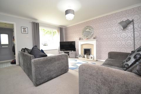 4 bedroom semi-detached house for sale, Thackley, Thackley BD10