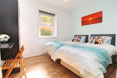 2 bedroom apartment for sale, Second Avenue, Hove