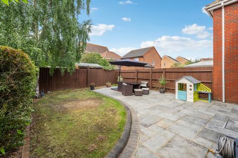 3 bedroom detached house for sale, Deverills Way, Slough SL3