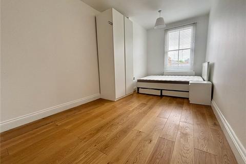 2 bedroom apartment to rent, Coningham Road, London, W12