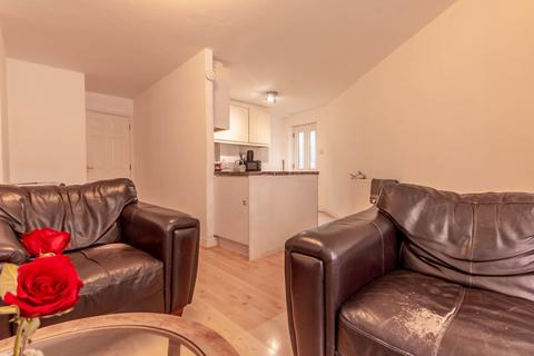 2 bedroom apartment for sale, Fellside Court, Kendal, LA9