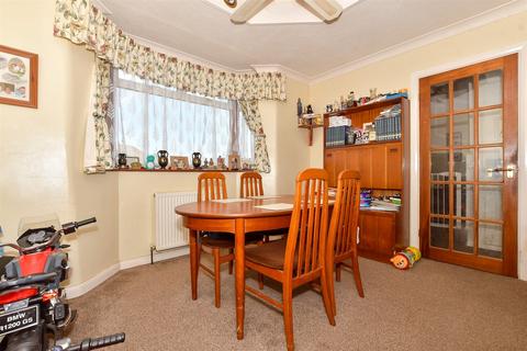 1 Lorina Road, Ramsgate, CT12 6DD
