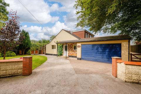 4 bedroom chalet for sale, Bow, Crediton, EX17
