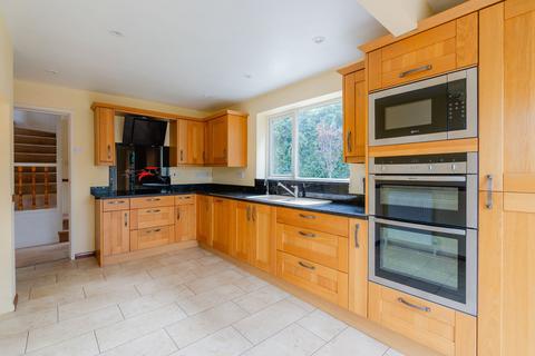 4 bedroom chalet for sale, Bow, Crediton, EX17