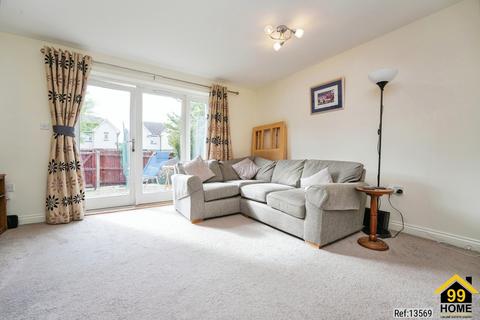 3 bedroom semi-detached house for sale, Cotteswold Road, Tewkesbury, Gloucestershire, GL20